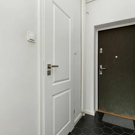 Modern Close To Oliwski Park By Renters