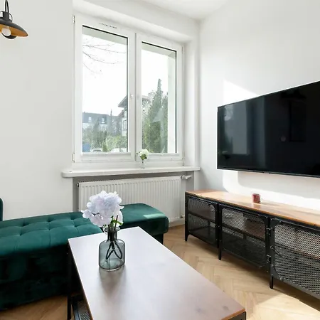 Апартаменты Modern Close To Oliwski Park By Renters Гданьск