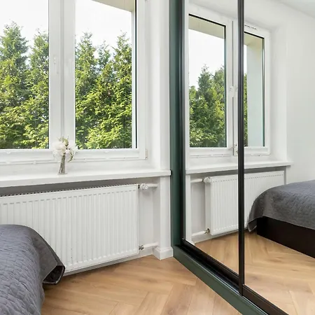Daire Modern Close To Oliwski Park By Renters