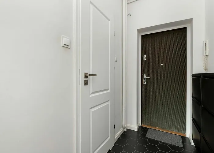 Modern Close To Oliwski Park By Renters