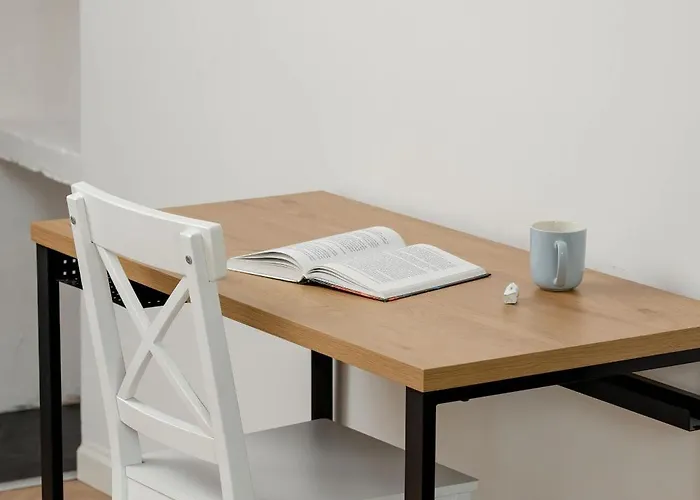 Modern Close To Oliwski Park By Renters Apartamento Gdańsk